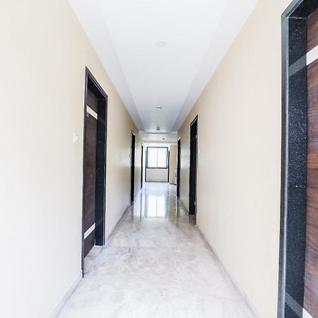 Capital O Sky Grand Hotel Hyderabad Exterior photo