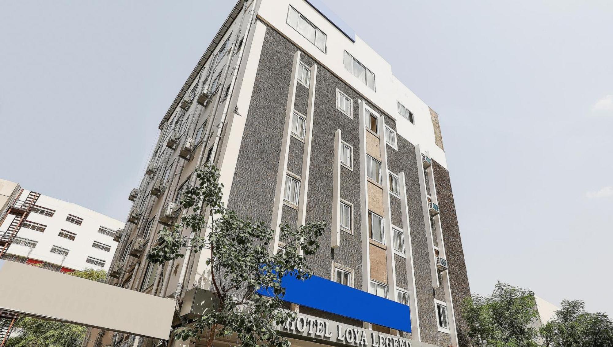 Capital O Sky Grand Hotel Hyderabad Exterior photo